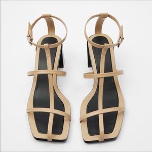 NWT Zara T Strap Leather Heeled Sandals in Beige